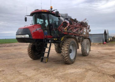 CASE IH Boom Spray