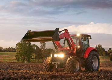 Case IH Farmall | Ramsey Bros